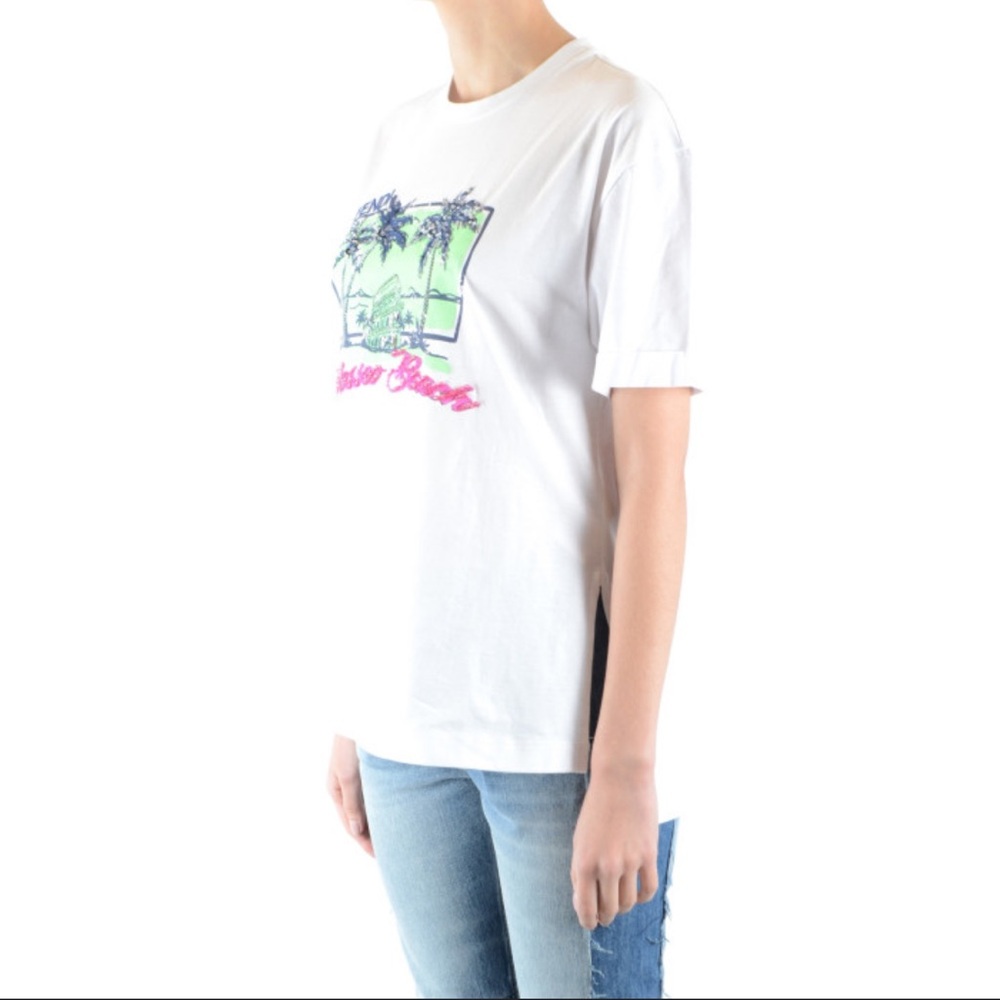 Fendi Graphic T-Shirt - Size M, Excellent Condition